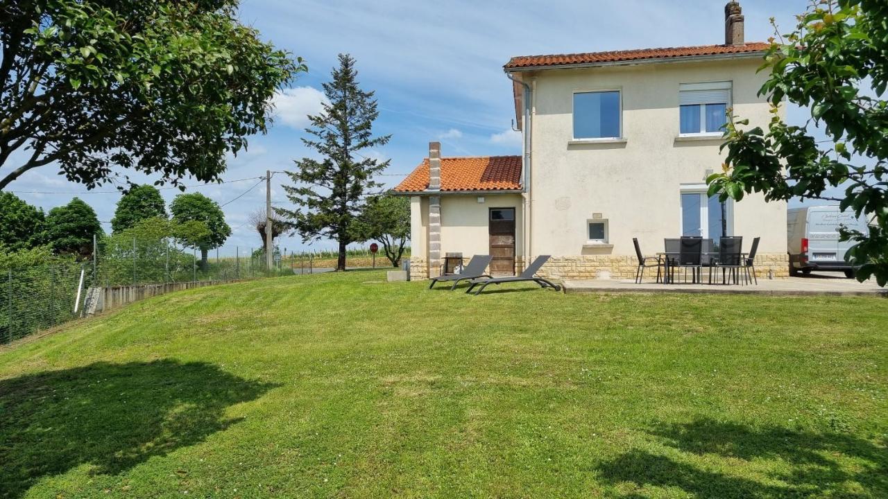 Gite Du Vignoble Puisseguin Buitenkant foto